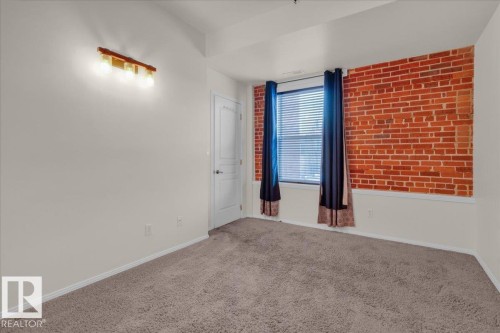 #406 10728 82 Av Nw, Edmonton, AB - Indoor Photo Showing Other Room
