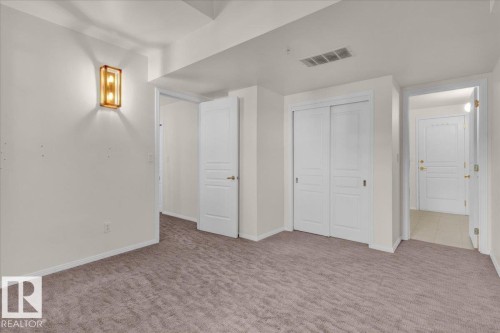 #406 10728 82 Av Nw, Edmonton, AB - Indoor Photo Showing Other Room