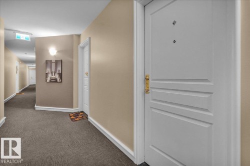 #406 10728 82 Av Nw, Edmonton, AB - Indoor Photo Showing Other Room