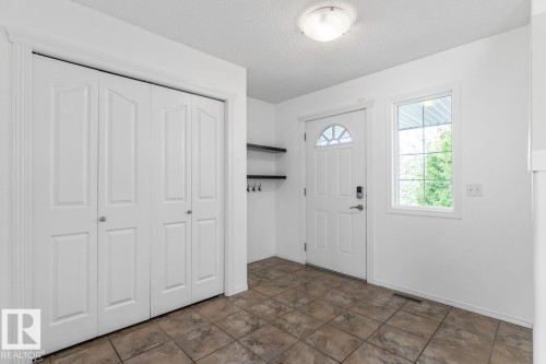 Inviting Entrance Into The Home. - 4717 60 Street, Beaumont, AB 