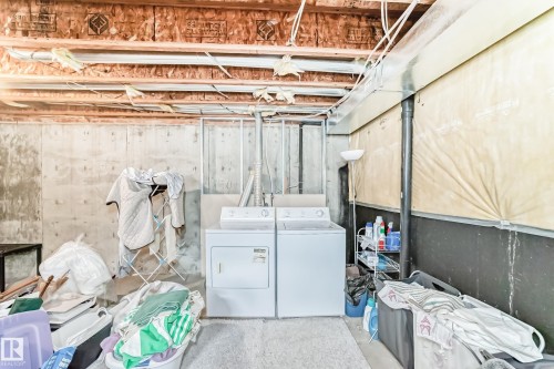9147 165 Avenue, Edmonton, AB - Indoor Photo Showing Laundry Room