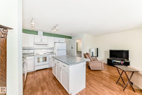 9147 165 Avenue, Edmonton, AB - Indoor