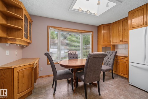 14703 65 Street Nw, Edmonton, AB - Indoor