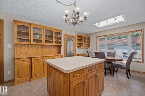 14703 65 Street Nw, Edmonton, AB - Indoor Photo Showing Dining Room