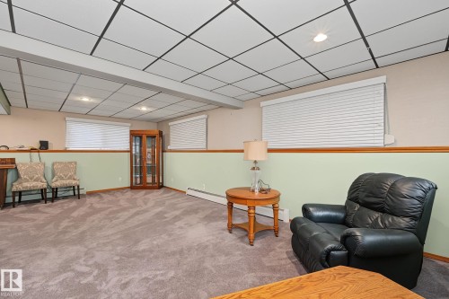 14703 65 Street Nw, Edmonton, AB - Indoor