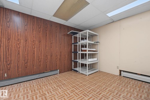 14703 65 Street Nw, Edmonton, AB - Indoor Photo Showing Other Room