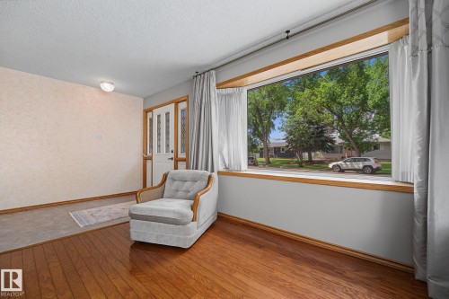 14703 65 Street Nw, Edmonton, AB - Indoor Photo Showing Other Room