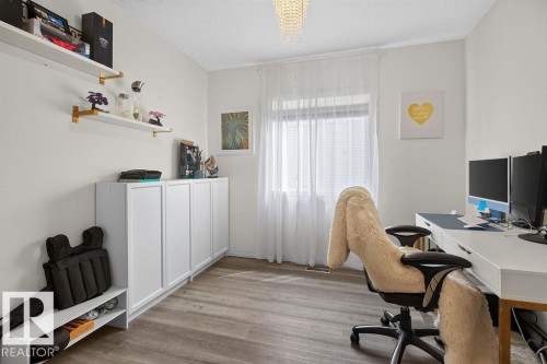 20431 57 Avenue Nw, Edmonton, AB - Indoor Photo Showing Office