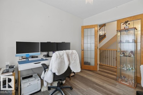 20431 57 Avenue Nw, Edmonton, AB - Indoor Photo Showing Office