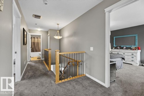 20431 57 Avenue Nw, Edmonton, AB - Indoor Photo Showing Other Room
