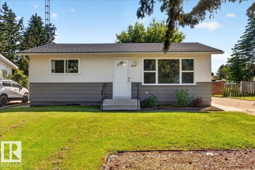 5325 46 Street, Vegreville, AB - Outdoor