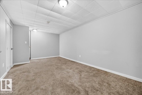 5325 46 Street, Vegreville, AB - Indoor Photo Showing Other Room