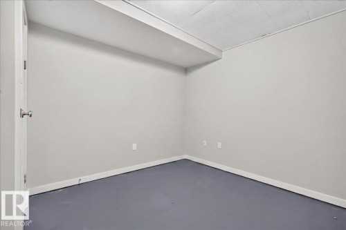5325 46 Street, Vegreville, AB - Indoor Photo Showing Other Room