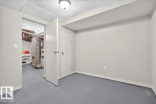 5325 46 Street, Vegreville, AB - Indoor Photo Showing Other Room