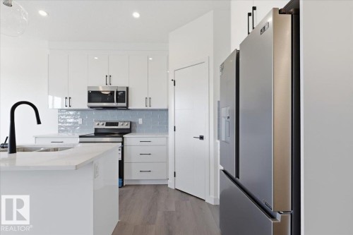 5221 47 Ave, Calmar, AB - Indoor Photo Showing Kitchen With Upgraded Kitchen
