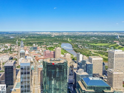 Panoramic cityscape featuring a river, multiple bridges, and extensive green spaces - #1501 10180 103 St Nw, Edmonton, AB - Outdoor With View
