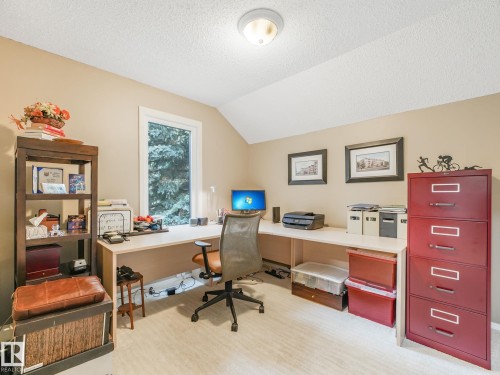 10 Whiteoak Place, St. Albert, AB - Indoor Photo Showing Office