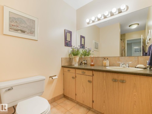 10 Whiteoak Place, St. Albert, AB - Indoor Photo Showing Bathroom