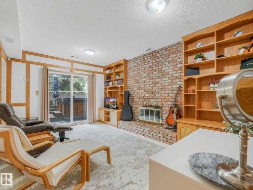 10 Whiteoak Place, St. Albert, AB - Indoor With Fireplace