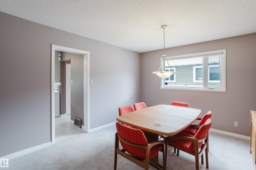3936 72 Street Nw, Edmonton, AB - Indoor Photo Showing Dining Room