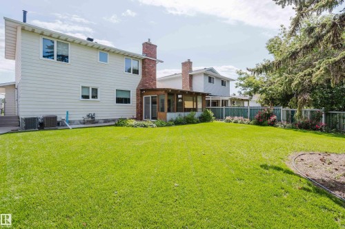 3936 72 Street Nw, Edmonton, AB - Outdoor