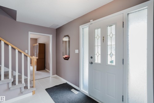 3936 72 Street Nw, Edmonton, AB - Indoor Photo Showing Other Room