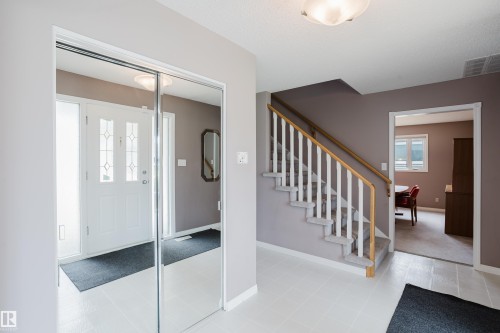 3936 72 Street Nw, Edmonton, AB - Indoor Photo Showing Other Room