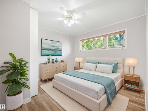 37 Sheridan Drive, St. Albert, AB - Indoor Photo Showing Bedroom