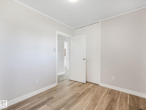 37 Sheridan Drive, St. Albert, AB - Indoor Photo Showing Other Room