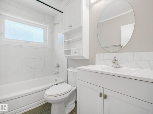 37 Sheridan Drive, St. Albert, AB - Indoor Photo Showing Bathroom