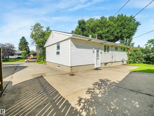 37 Sheridan Drive, St. Albert, AB - Outdoor With Exterior