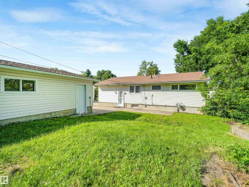 37 Sheridan Drive, St. Albert, AB - Outdoor