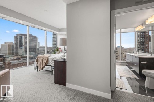 1200 10180 103 Street, Edmonton, AB - Indoor