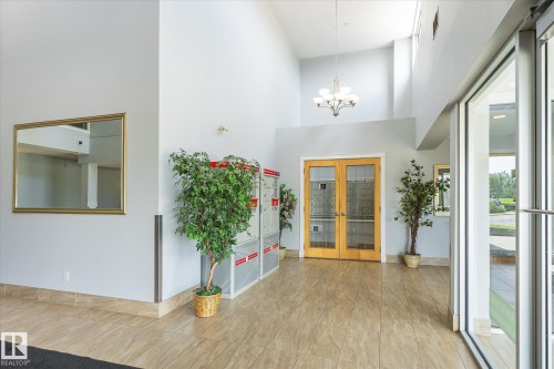 #418 17404 64 Av Nw, Edmonton, AB - Indoor Photo Showing Other Room