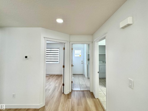 2908 44A Avenue Nw, Edmonton, AB - Indoor Photo Showing Other Room