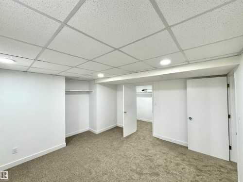 2908 44A Avenue Nw, Edmonton, AB - Indoor