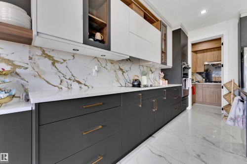 139 28 Street, Edmonton, AB -  Photo Showing Other Room
