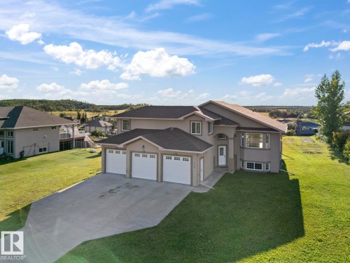 2908 Wayne Way, Cold Lake, AB - Outdoor