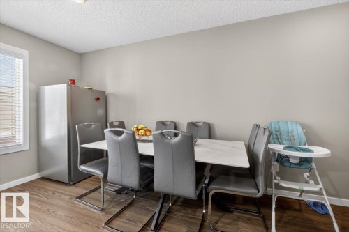 23 2215 24 Street, Edmonton, AB - Indoor Photo Showing Dining Room