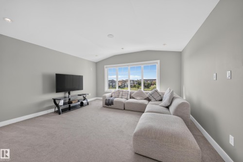 7640 179 Avenue Nw, Edmonton, AB - Indoor Photo Showing Other Room