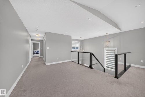 7640 179 Avenue Nw, Edmonton, AB - Indoor Photo Showing Other Room