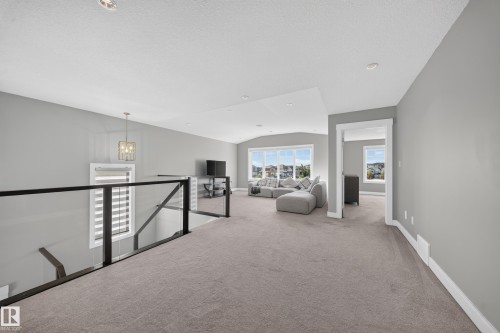 7640 179 Avenue Nw, Edmonton, AB - Indoor Photo Showing Other Room