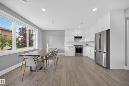 7640 179 Avenue Nw, Edmonton, AB - Indoor