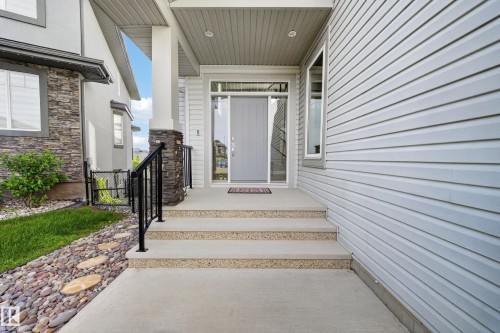 7640 179 Avenue Nw, Edmonton, AB - Outdoor With Exterior
