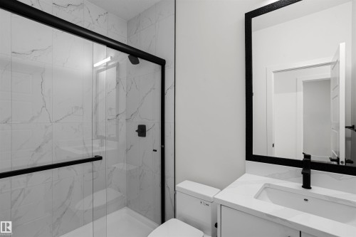 415 Munn Court, Leduc, AB - Indoor Photo Showing Bathroom