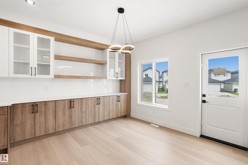 415 Munn Court, Leduc, AB - Indoor