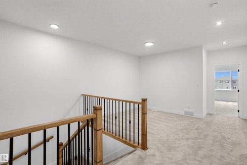 415 Munn Court, Leduc, AB - Indoor Photo Showing Other Room