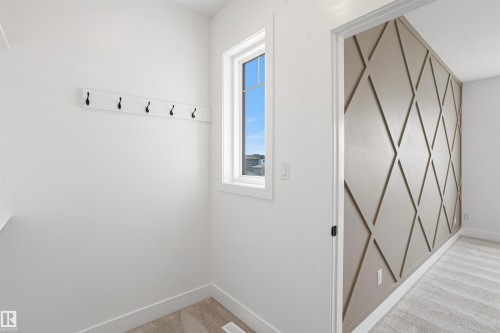 415 Munn Court, Leduc, AB - Indoor Photo Showing Other Room