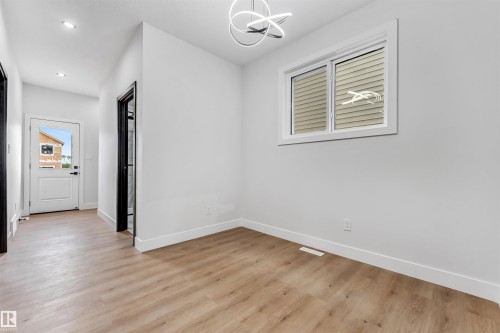 352 Roberts Wynd, Leduc, AB - Indoor Photo Showing Other Room