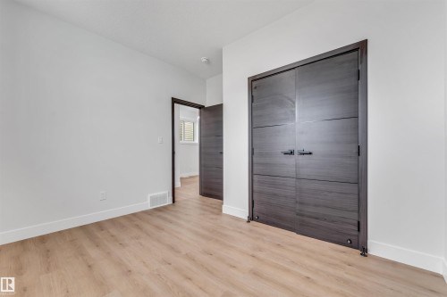 352 Roberts Wynd, Leduc, AB - Indoor Photo Showing Other Room